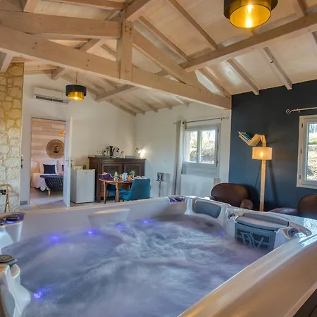 Chalet Gite&spa Privatif -le Bois De La Pause- Saint-Cybranet