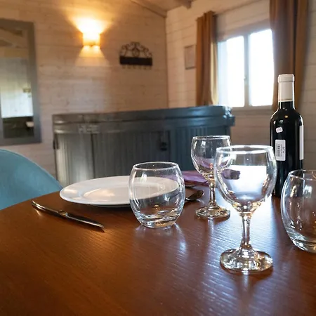 Chalet Gite&spa Privatif -le Bois De La Pause- Saint-Cybranet