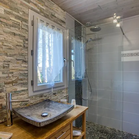Gite&spa Individuel Interieur Prive-le Bois De La Pause- *